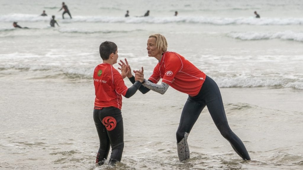 affect autism-we chose play-difloortime-surf-disfrutar-el-mar-04